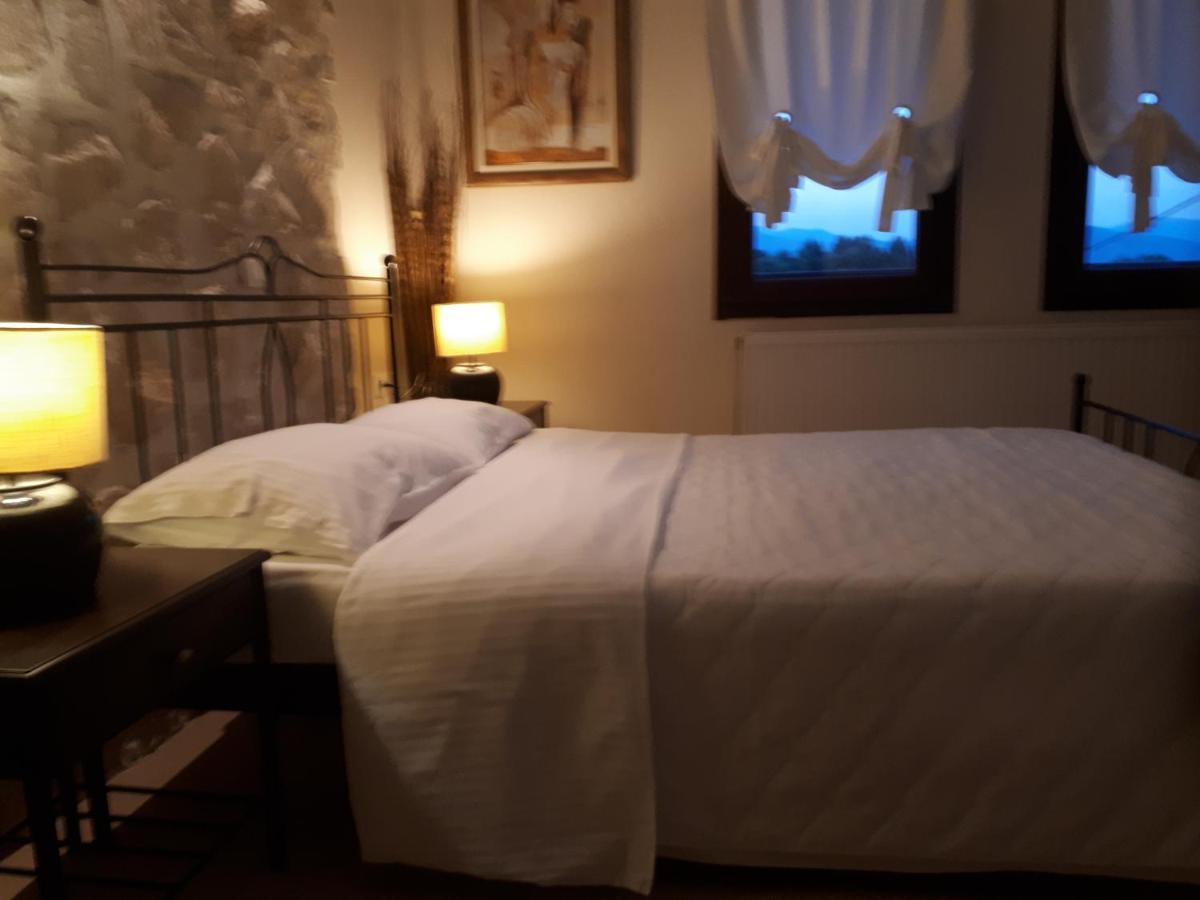 Villa Del Lago Boutique Hotel Касторія Екстер'єр фото